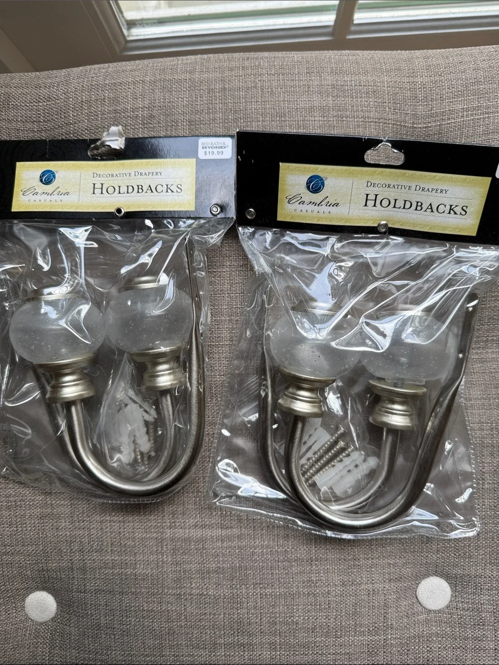 BED BATH & BEYOND CAMBRIA CASUALS Decorative Drapery Holdbacks NIP Set of 2 pack